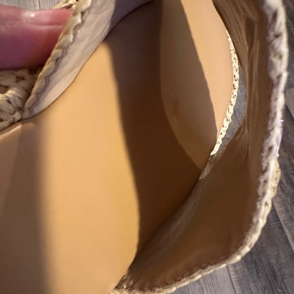 Prada Raffia Single-Band Platform Slides – Size 10 - Picture 9 of 9